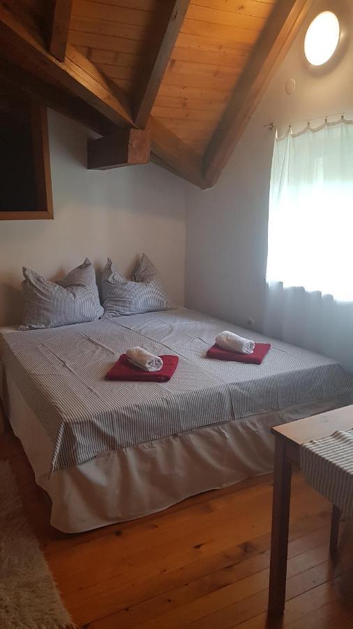 Pr'Simi Bed and Breakfast Golnik Eksteriør billede