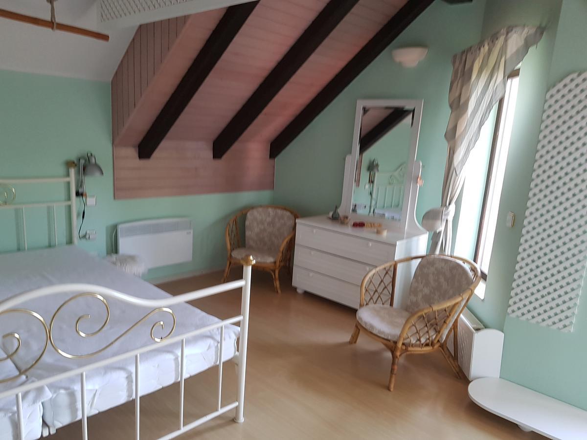 Pr'Simi Bed and Breakfast Golnik Eksteriør billede